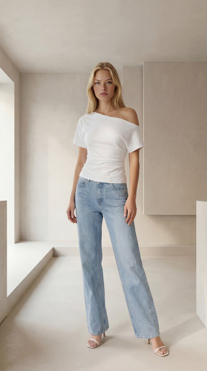 Camiseta con hombros al aire Nova