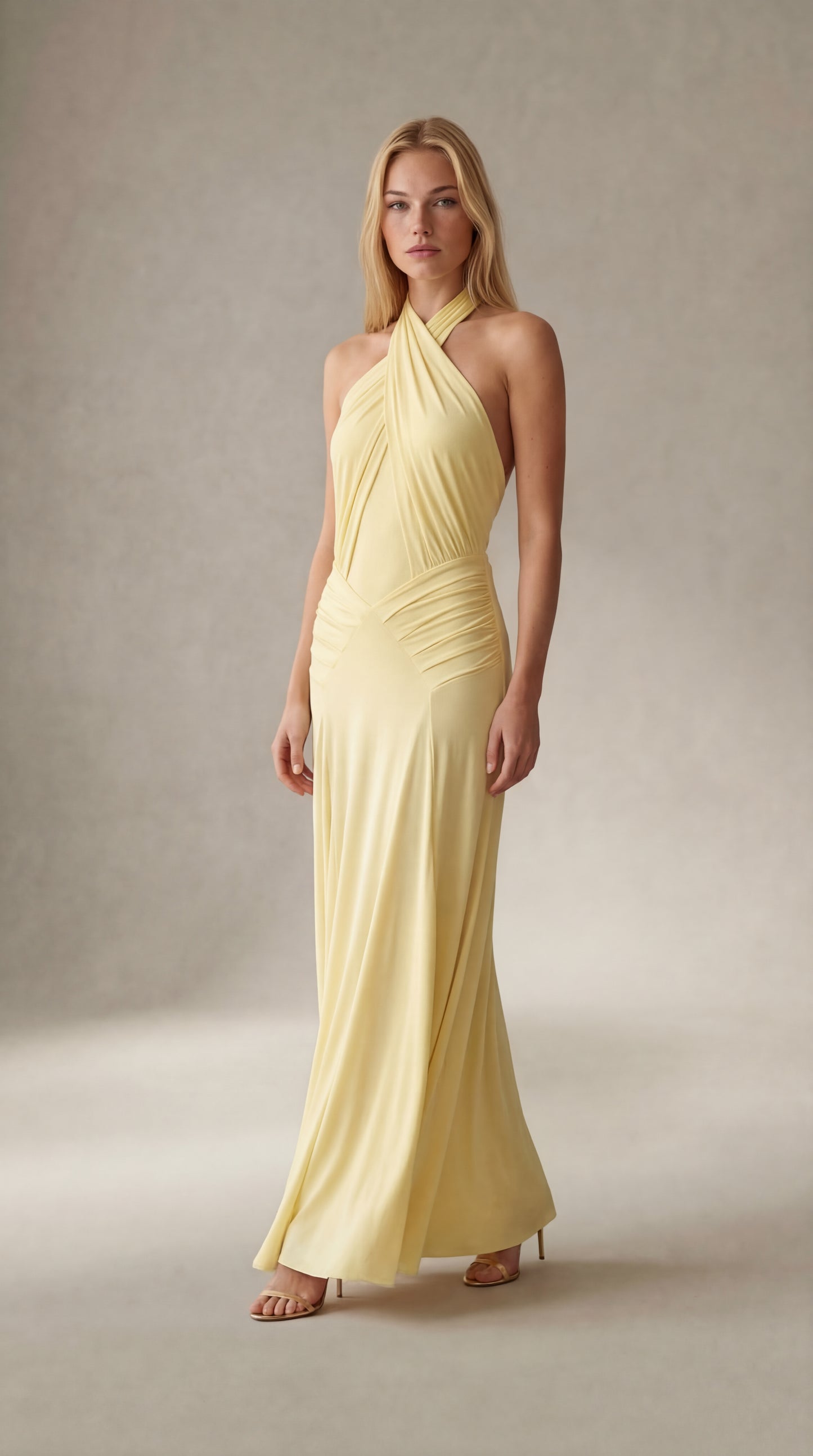 Vestido largo halter fruncido Indira - Limón