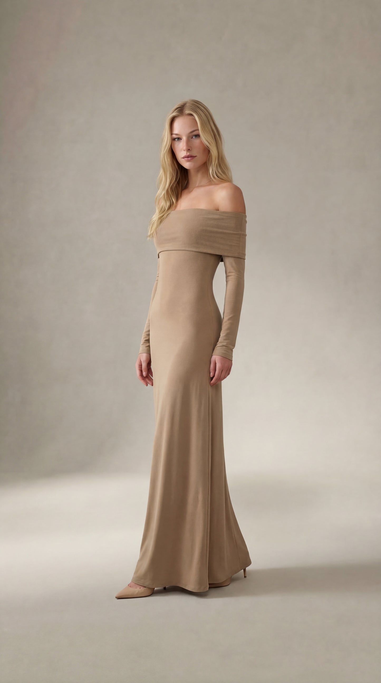 Vestido largo de manga larga con hombros descubiertos de punto de viscosa de Otis